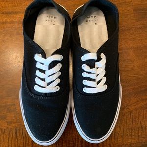 Canvas Lace Up shoes